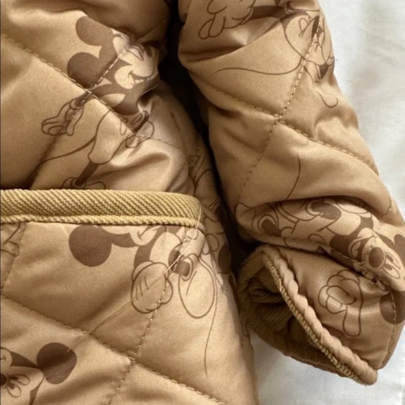 Disney Mickey Mouse NWOT Kids Tan Quilted Lined Jacket with Hood 12 M - Picture 3 of 8